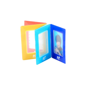 お気に入りチェキを飾って持ち運べる『チェキ用ブック』