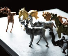 水性塗料『ゴールドメタリックシリーズ』