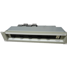 ブレーカー付　電源ユニット　４系統＋サービスコンセント付