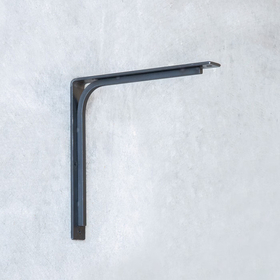 Square bracket (iron)