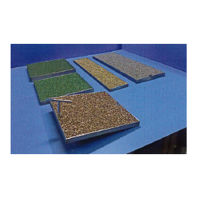 ゴミ侵入防止と防虫を両立する【透水性化粧蓋】