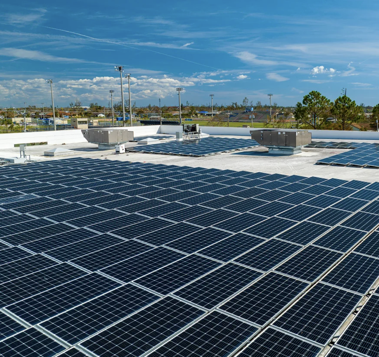 【製造業向け】自家消費型太陽光発電による監視システムの省エネ化