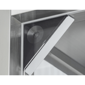 Window-mounted camera "Mihalmo"