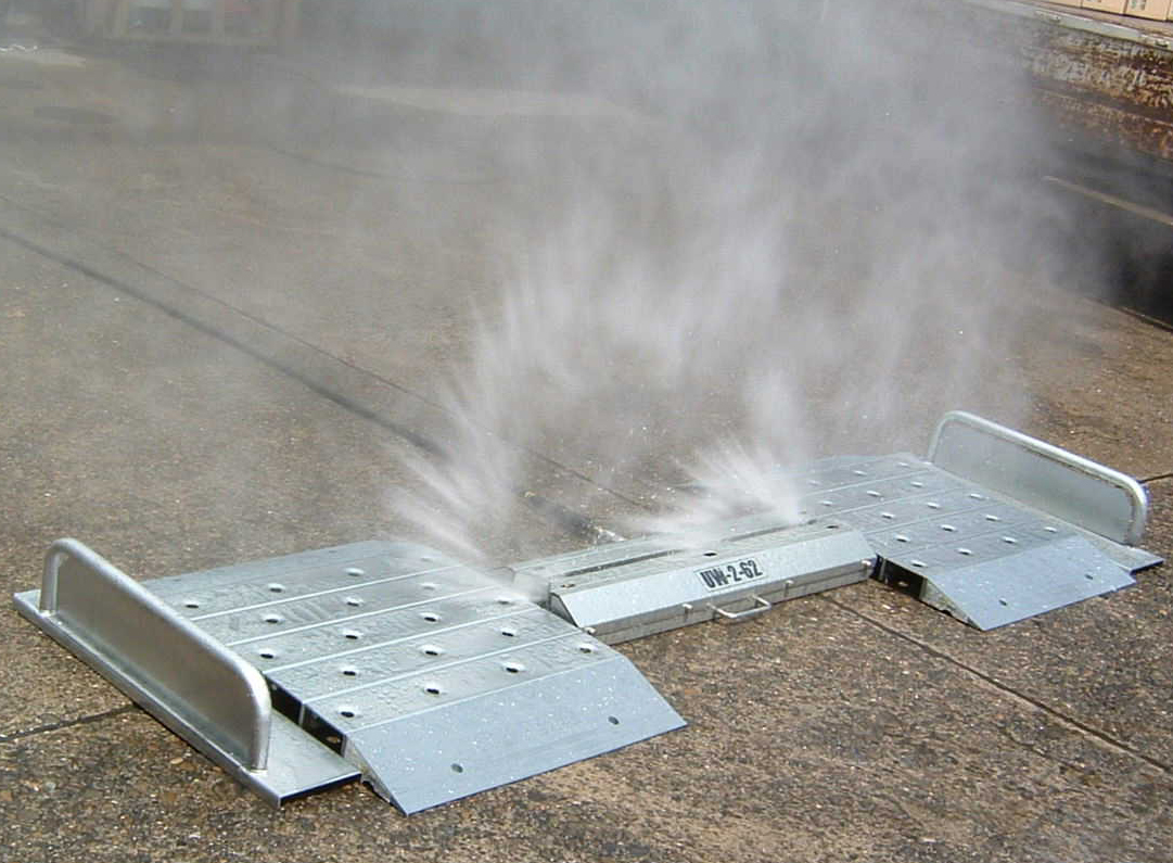 【普通車～大型車まで】車体下回り洗浄ユニット