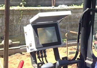 タッチ式施工管理装置『TOM』