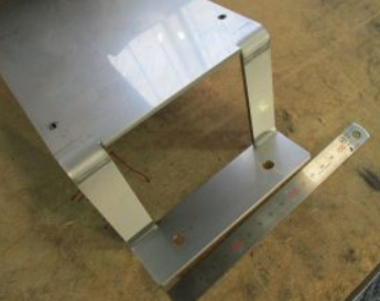 レーザーカット加工サービス