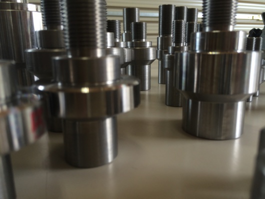 汎用旋盤加工・フライス加工による小ロット生産