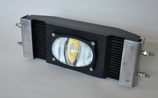 イカ釣専用LED集魚灯『KF100-75BW』