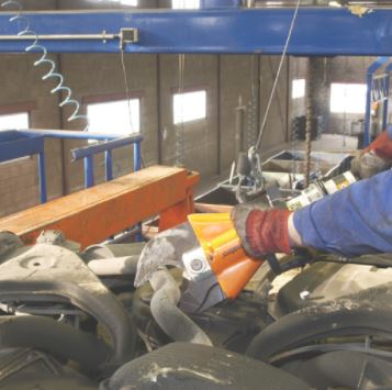 【油圧カッターの切断事例】タイヤ、ホイールの切断に！※動画有