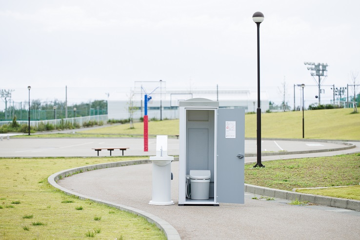 2BOXトイレで更に快適に！2連結式簡易水洗トイレ誕生しました！ ビー