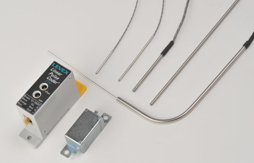 衝突試験用ワイヤインパルスコーダ