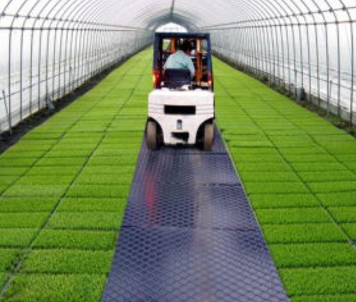 PE複合樹脂板『プラパネル』