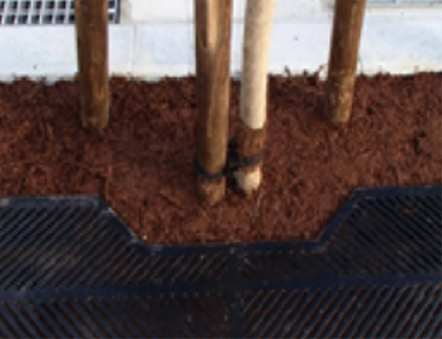 マルチング材『ホーフ難燃マルチ』