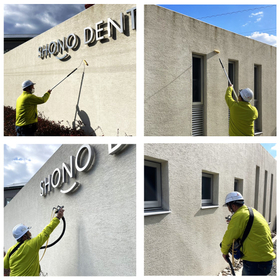 歯科医院外壁の防汚対策の光触媒施工事例です