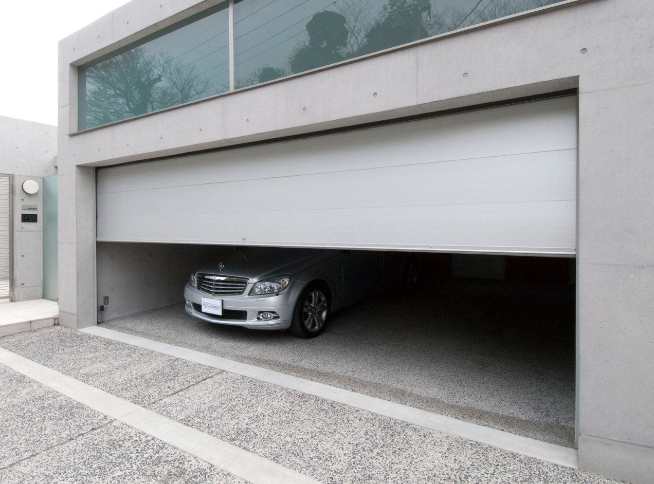 ガレージシャッター・オーバードアー/耐候性・耐風圧アルミフラット