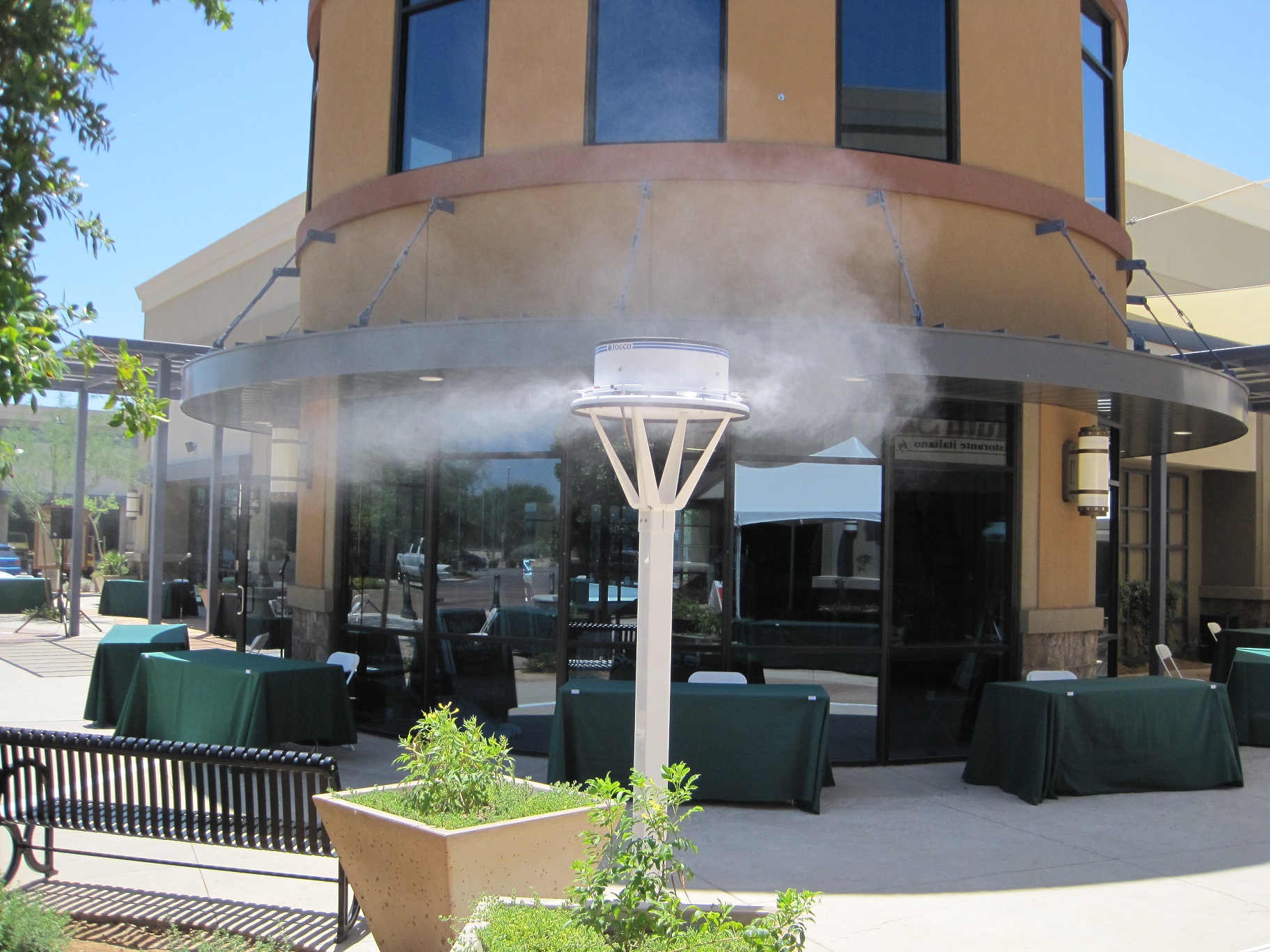 ミストファン「レボルーション自立型」