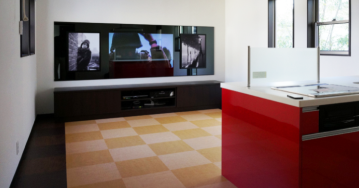 サイネージシステム『INTELUX』