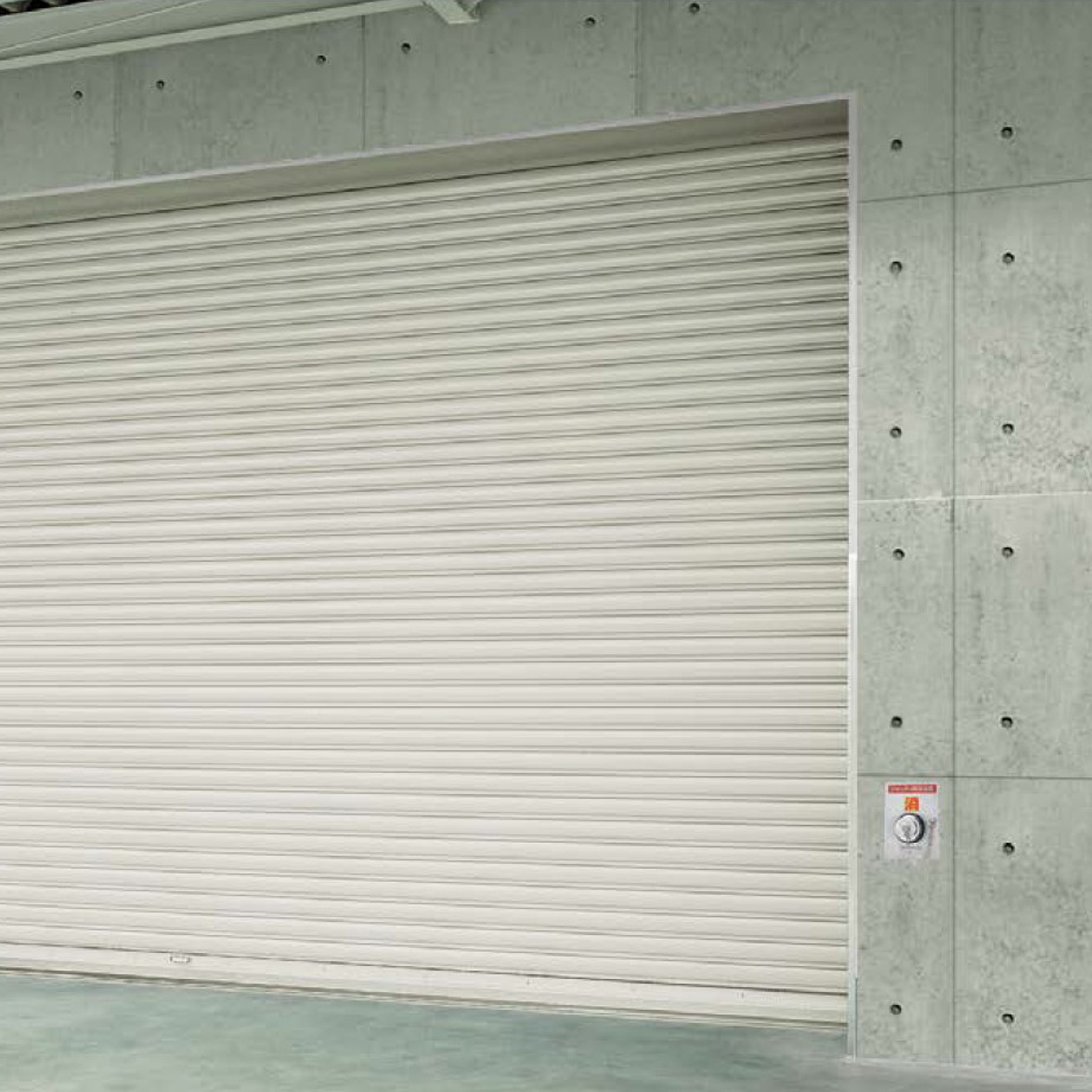 重量シャッター管理用『非常電源装置・水圧開放装置』 | 鈴木