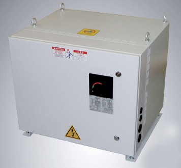 三相トランス（IP54）