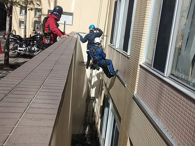 ビル　清掃・洗浄サービス