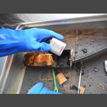 蛍光灯安定器の調査・分別・分析による減容化サービス