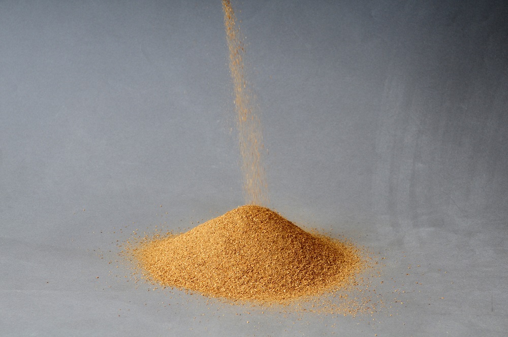 油だけを吸着し、一度吸着した油を再流出させない生分解性油吸着材