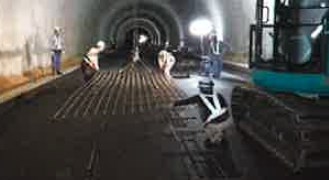 【連続鉄筋コンクリート舗装】FKメッシュパネルの敷設工程