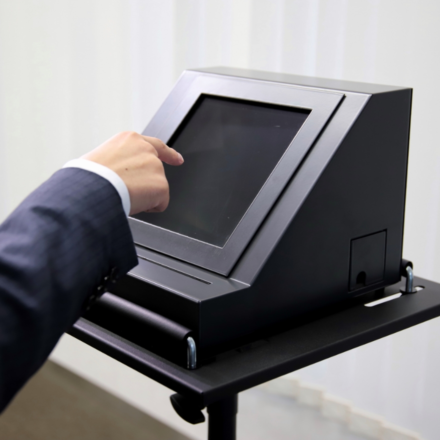 空中ディスプレイ『irawan-D(イラワンデー)』