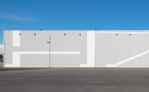 航空機 格納庫用 大型ドア