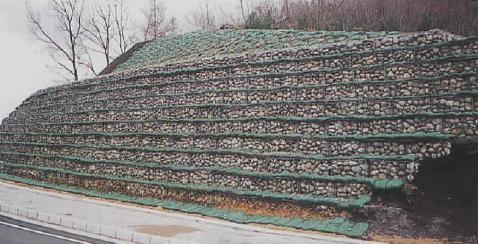 工法「パネル式角形じゃかご《P-III》」