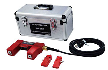 極間型磁粉探傷装置（ヨーク式磁粉探傷器）