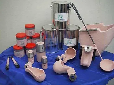 ダイカストマシン周辺機器　K-1コート(Al/Zn溶湯用剥離剤)