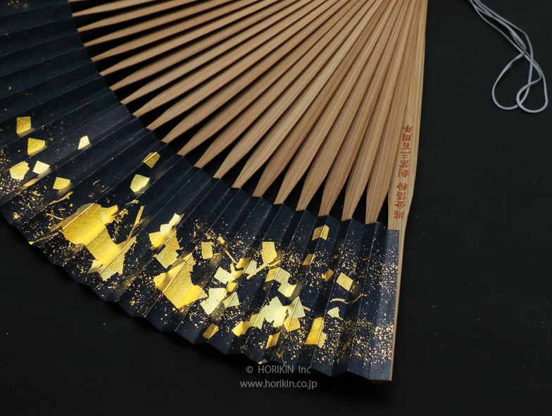 金属箔『切箔・野毛』 堀金箔粉 | イプロス