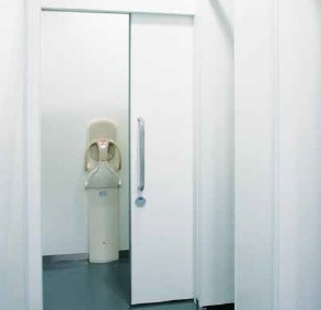 トイレのバリアフリー（ハンガードア）