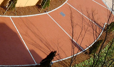 瓦骨材利用透水性樹脂舗装「K-グランド(R)コート」