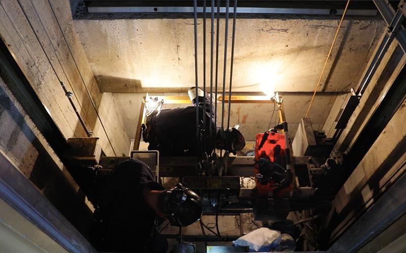 エレベータ　リニューアルサービス