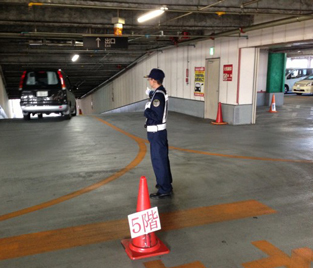駐車場誘導サービス