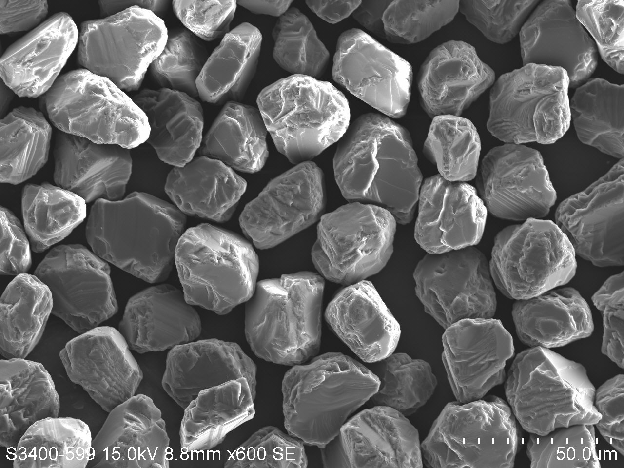 研磨材：ダイヤモンド砥粒