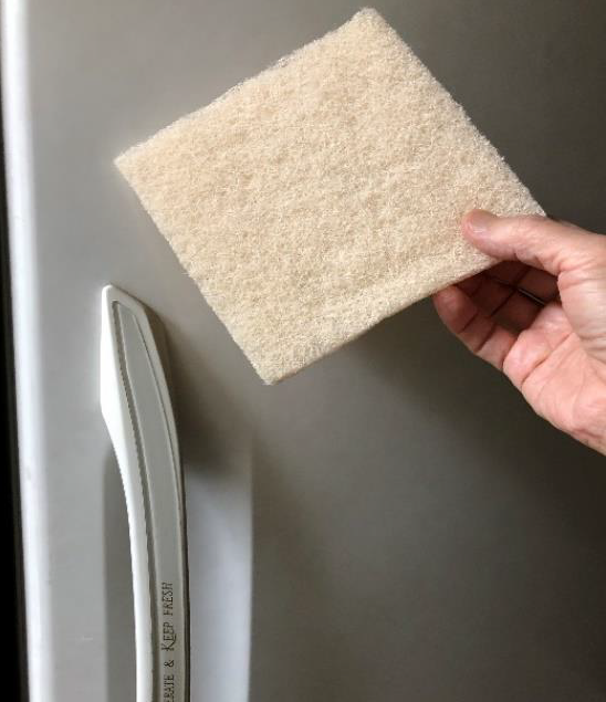 冷蔵庫用光触媒消臭マット