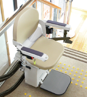 階段昇降機『タスカル Allura』