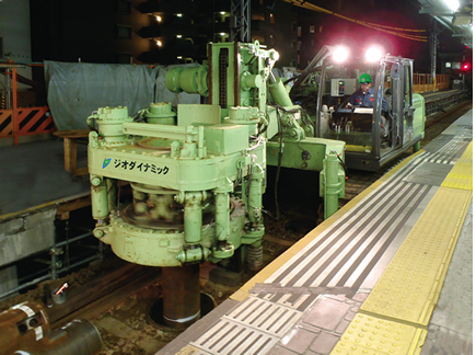 基礎杭工法『CHR工法』