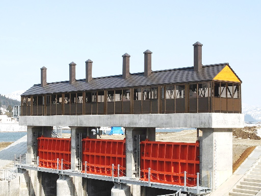 建築基準法に基づく 型式適合認定品『樋門ハウス』