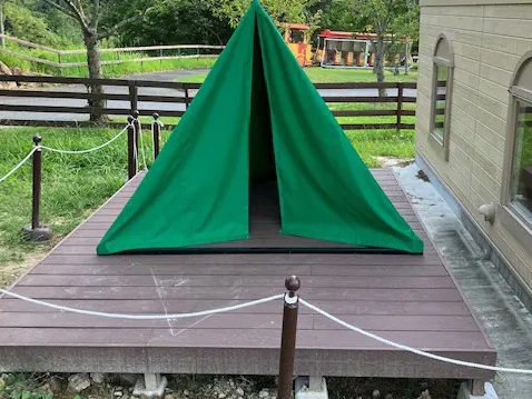 【施工事例】商業施設のウッドデッキ