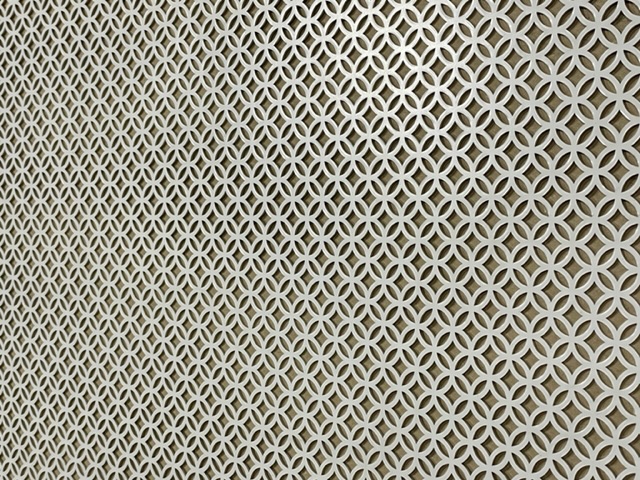 パンチングメタル　製造サービス