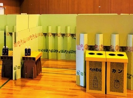 暖ダンルーム(R)　癒しのダンボール間仕切りII