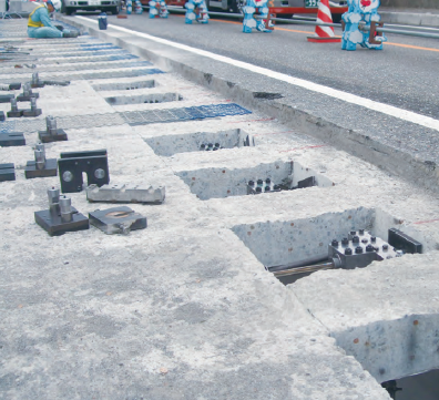 PC中間定着工法『アイ・フィクス』