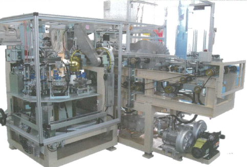 紙容器加工機『二重カップ組立機』