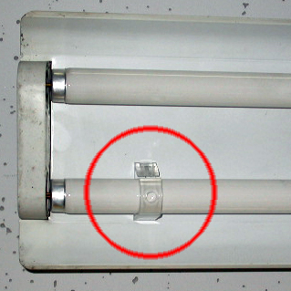 【取付け例】直管形LED・蛍光灯の落下防止【無料サンプルあり】