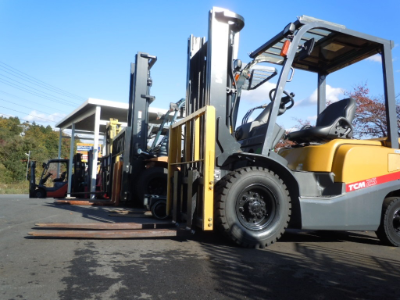 フォークリフト　レンタルサービス