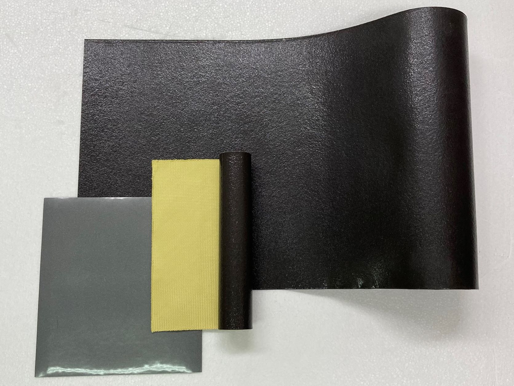 軽量かつ高耐久性を実現！ポリウレアシート【工期短縮にも貢献】　